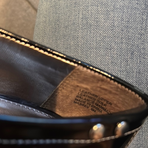 Ruby & Bloom Black Patent Leather Flats - Picture 8 of 8